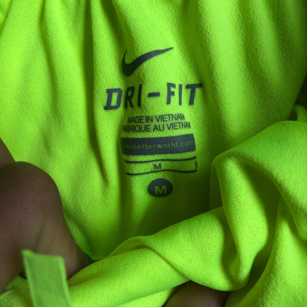 NIKE NEON Dri-Fit Shorts! ✔️ - Picture 4 of 7